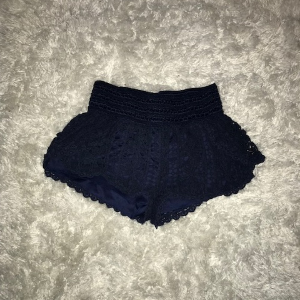 Rue 21 crochet shorts